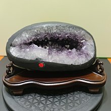 方解石共生紫水晶洞1.8公斤/寬14深5公分、精美雕花底座、新居入厝送禮、商場招財擺件、手串手珠消磁 DB21 細賞水晶專賣 歷史價格詳細信息