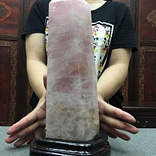 品名：收藏級精品水波奇紋印章  規格：3.3x3.3x8.7厘米 產地：老撾.公盤料  編 壽山石 印章 擺件 二手【國玉之鄉二店】776 歷史價格詳細信息