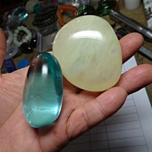 《藍晶寶石玉石特賣→〈拋亮原石系列→天然綠琉璃石+蘇聯藍寶石拋亮手把2粒〈200公克→YA275 歷史價格詳細信息