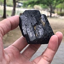 黑碧璽 原礦 完整 電氣石 巴基斯坦 風水 避邪 特殊 編號H186-7 歷史價格詳細信息