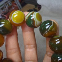 yg582，綠檀木2.0 手珠 沉水級 自然清香 會隨環境變色，精工小孔不易變形 歷史價格詳細信息