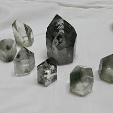 臻藏品正宗新疆和闐碧玉手鐲19800老礦料菠菜綠，自然光實拍 歷史價格詳細信息