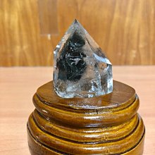 奇士水晶 -稀有橘紅黃白三色骨幹方解水晶刺蝟?-上層內包藍綠色幽靈-中間紅．白．綠瑪瑙千層-底層內包黃．藍幽靈，很特殊漂亮一隻斜分頭方解幽靈水晶刺蝟? 歷史價格詳細信息