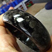 天然黑曜石手鐲～超寬版～《玄1款》～非常大手圍，手圍20.5號、內徑64mm寬21厚7mm～黑耀、黑曜岩手鐲，配戴安心凝神、出門在外保祐平安！～｛熊寶貝珠寶｝～ 歷史價格詳細信息