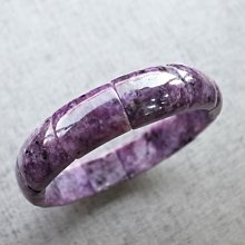 「智能之石」~ 水瓶座的守護水晶~天然螢石蝴蝶雕刻銀鑲吊墜金色托 歷史價格詳細信息