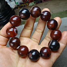 《藍晶寶石玉石》→手鍊系列→天然玉化硨磲貝化玉8mm蜜蠟手珠鍊→Y235 歷史價格詳細信息