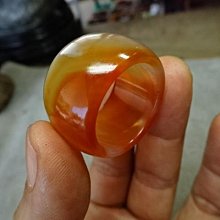 《藍晶寶石玉石特賣》→〈版戒指系列〉→天然清透和闐黃玉拋亮版戒指→Y1657 歷史價格詳細信息