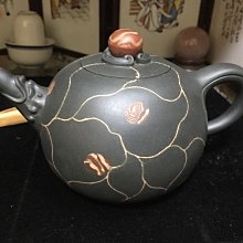 皇室御用精品紫砂館@全手工壺.作者：陳菊兵.環帶鴛鴦壺.170cc(可以使用信用卡付款） 歷史價格詳細信息