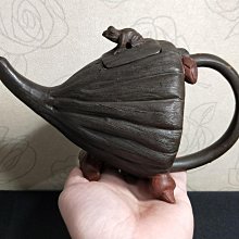 早期老藏紫砂壺#09 - 手拉胚朱泥紫砂壺(名家：洪南昌)（宜興/宜龍/天青/朱泥/段泥/紫泥/紅泥/清水泥/槽青/茶壺/茶葉/茶倉/茶道/茶具） 歷史價格詳細信息