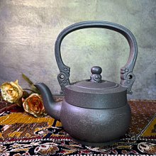 一如宜興紫砂壺底槽清漢方 約280cc 28出水孔刻字畫 民間實力派陶手全手工製作附證書 歷史價格詳細信息