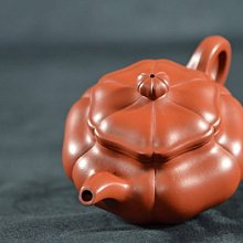 {如是觀---紫砂專櫃} 國家級工藝師  馬俊華 (羊角山人) 原礦老清水泥 全手製 標準壺 220cc 歷史價格詳細信息