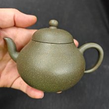 福玩居   清代翡翠豆青瓜蟲珮 歷史價格詳細信息