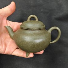三足水平｜優質紫泥｜230cc｜全手  樣式簡潔，線條柔和 茶具 古玩 老貨 【探幽坊】二手-1710 歷史價格詳細信息
