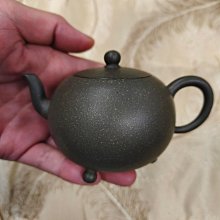 福玩居   清代翡翠豆青瓜蟲珮 歷史價格詳細信息