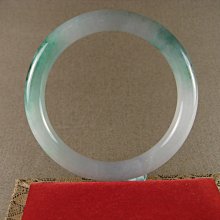 [[古玉賢居]]------糯冰種飄綠翡翠 老圓骨手鐲(A貨). 價格比較,價格查詢,歷史價格詳細信息