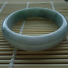 冰飄花帶紫翡翠蝴蝶左邊有紫很漂亮起光的厚嘟嘟的立體蝴蝶品質很好 翡翠 飾品 收藏【二手】【微淵古董】-2947 歷史價格詳細信息