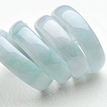 天然晶小圈口的這 尺寸：16.2×3.9×3mm 一物一圖款 室內自然光拍攝 清編號（75 首飾 水晶 手鐲 二手【紫竹齋】124 歷史價格詳細信息