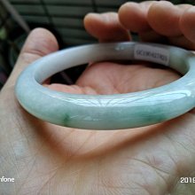 天然緬甸A貨翡翠玉鐲~老坑冰膠綠底~附玉石證書~特價:26800元起標~綠柚紫渼 歷史價格詳細信息