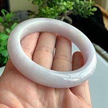 A+天然紫羅蘭 翡翠玉鐲～窄版～㊣圓骨鐲～細版～《菁7款》～手圍17號（舒服），手圍17.5號（合手），內徑55mm寬9mm厚9mm，翡翠手鐲！～｛熊寶貝珠寶｝ 歷史價格詳細信息