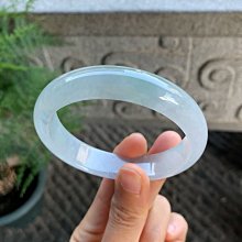 緬甸翡翠子岡牌38.3/23.1/8.3毫米飄果綠意境優美，16533 歷史價格詳細信息