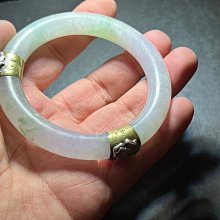 清代帶彩瑪瑙珠兩個，無裂無綹，品相完整，手工打磨的珠子，非正圓，包漿自然厚重，料子細膩油潤 歷史價格詳細信息