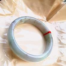 玉 特色料，天然老料翡翠多彩仿古龍吊墜876520。  特色料，飄綠灑紅，牛血紅，多彩 舊藏 古玩 翡翠 二手【財神到】-208 歷史價格詳細信息