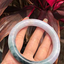 翡翠特色多彩雕花桶珠14327 歷史價格詳細信息