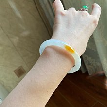 冰糯雞蛋黃翡翠珠珠  尺寸卡5.75完美無紋裂種老水長非常細膩天然無 翡翠 飾品 收藏【二手】【微淵古董】-999 歷史價格詳細信息