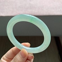 老和田玉圓條金剛手鐲44186 歷史價格詳細信息