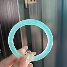 獨龍玉非洲翠冰飄花手鐲5353.5/12.3/8.2近玻璃底的一只小高貨！！超好看的冰 歷史價格詳細信息