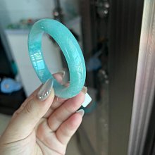 #手鐲【青荷淡香】50貴妃圓48圈口小清新淡果綠貴妃天然翡翠A貨緬甸玉手鐲保A有證❤貴妃尺 歷史價格詳細信息