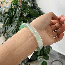 玉石手镯 玉妃顏緬甸冰糯種翡翠(處理）手鐲圓條飄綠飄花玻璃種老坑正圈送 歷史價格詳細信息