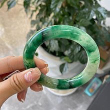 很高的冰飄金絲綠翡翠觀音金絲種適合女生個頭不算很大精致、是 翡翠 飾品 收藏【二手】【微淵古董】-3561 歷史價格詳細信息