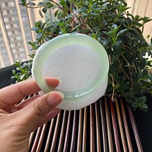 獨龍玉手鐲 小價位 53圈口 獨龍玉 清倉 飄花款 顏色翠綠偏深 上手清秀的款式 喜歡勻色 歷史價格詳細信息