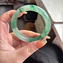 #手鐲56圈口飄花圓條緬甸翡翠A貨手鐲圈口翡翠玉鐲以下詳情拍之前必看：視頻打 歷史價格詳細信息