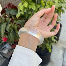 56.6圈口天然冰黃翡寬版輪胎翡翠鐲，條寬20條厚7.5，正 和田玉 玉石 收藏 -2742 歷史價格詳細信息