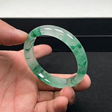 獨龍玉手鐲 冰飄花 56圈口 精品系列 高厚款 性價比高 飄花靈動 整體高種水 入手不虧的 歷史價格詳細信息