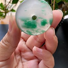 高冰飄花 獨龍玉圓珠手串 11-13mm 轉品清倉 飄花靈動 整體高冰透的款式 冰感和種水 歷史價格詳細信息