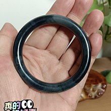 和闐玉青花籽料手鐲，鐲子墨色特別好看肉質也細，就跟墨汁一樣，1926 歷史價格詳細信息