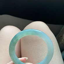【55圓條】辣陽綠復古圓條翡翠手鐲-11-9.5糯化到糯冰底，種老細膩有水頭。這個陽綠色優 歷史價格詳細信息