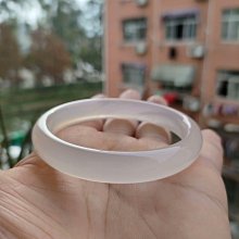 正圈55.1圈口，自然光實拍，天然翡翠A貨水潤細膩白底青飄陽 (2) 歷史價格詳細信息