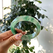 獨龍玉手鐲 冰飄花  高厚款 53圈口 清倉 飄花靈動 整體高冰種水 輪胎鐲 高厚款用料足 歷史價格詳細信息