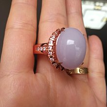 緬甸A貨...天然翡翠 ...帶淡紫羅蘭...精雕大觀音 歷史價格詳細信息