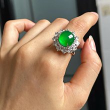 翡翠蓮花自在觀音(已配掛繩)揭陽手工雕刻裸石無裂紋裸石種老起膠底子 翡翠 飾品 收藏【二手】【微淵古董】-4346 歷史價格詳細信息