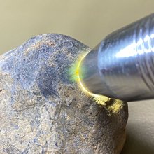 大馬坎黃加綠天然翡翠毛料 特色掛件直接設計雕刻或者打孔就可以戴 色彩漂亮種水好看 翡翠 古董 古玩 二手【雲洲古玩】-1634 歷史價格詳細信息
