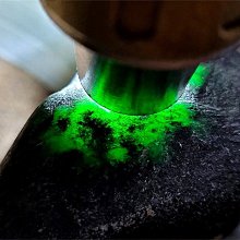 辣綠蛋面尺寸:15.2-11.4-7.3mm 克重2.04g 編號12 翡翠 飾品 收藏【二手】【祈福閣】-664 歷史價格詳細信息