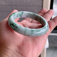 54圈自然光天然A貨飄綠翡翠圓鐲50.11 翡翠 手鐲 飾品 【尋秦記】二手-1718 歷史價格詳細信息