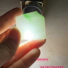 清澈的翡翠 天然翡翠 辣陽綠如意 滿色如意 種色好 起光 大大件 尺寸：22.9/13 舊藏 古玩 翡翠 二手【快樂真棒】-1827 歷史價格詳細信息
