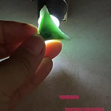 清澈的翡翠 天然翡翠 辣陽綠如意 滿色如意 種色好 起光 大大件 尺寸：22.9/13 舊藏 古玩 翡翠 二手【快樂真棒】-1827 歷史價格詳細信息