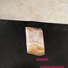 翡翠玉石 天然翡翠 翡翠 翡翠原石，，157克，莫灣基場口，黑臘皮殼。打燈 舊藏 古玩 翡翠 二手【快樂真棒】-5408 歷史價格詳細信息